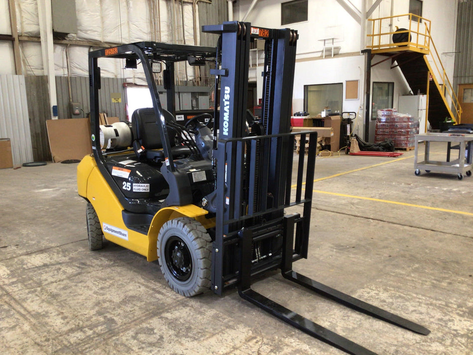 2020 KOMATSU FG25T-16