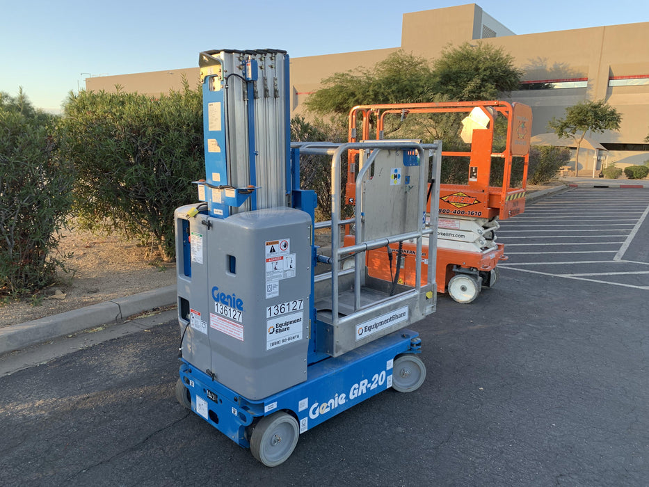 2021 GENIE GR-20