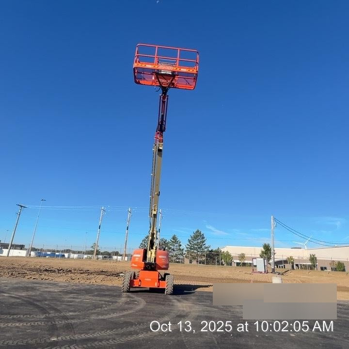 2019 JLG 660SJ