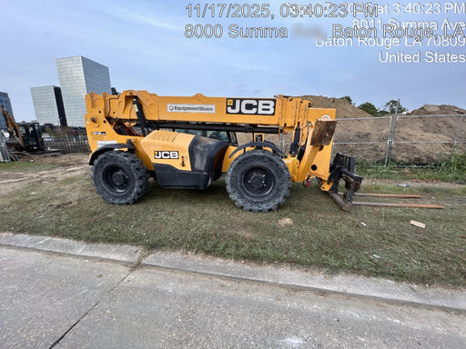 2019 JCB 512-56 Enclosed Cab, 109 HP, Solid Tires, Worklights, Beacon, Aux Hydraulics, Lifting Eye w/60" Carriage/60" Forks