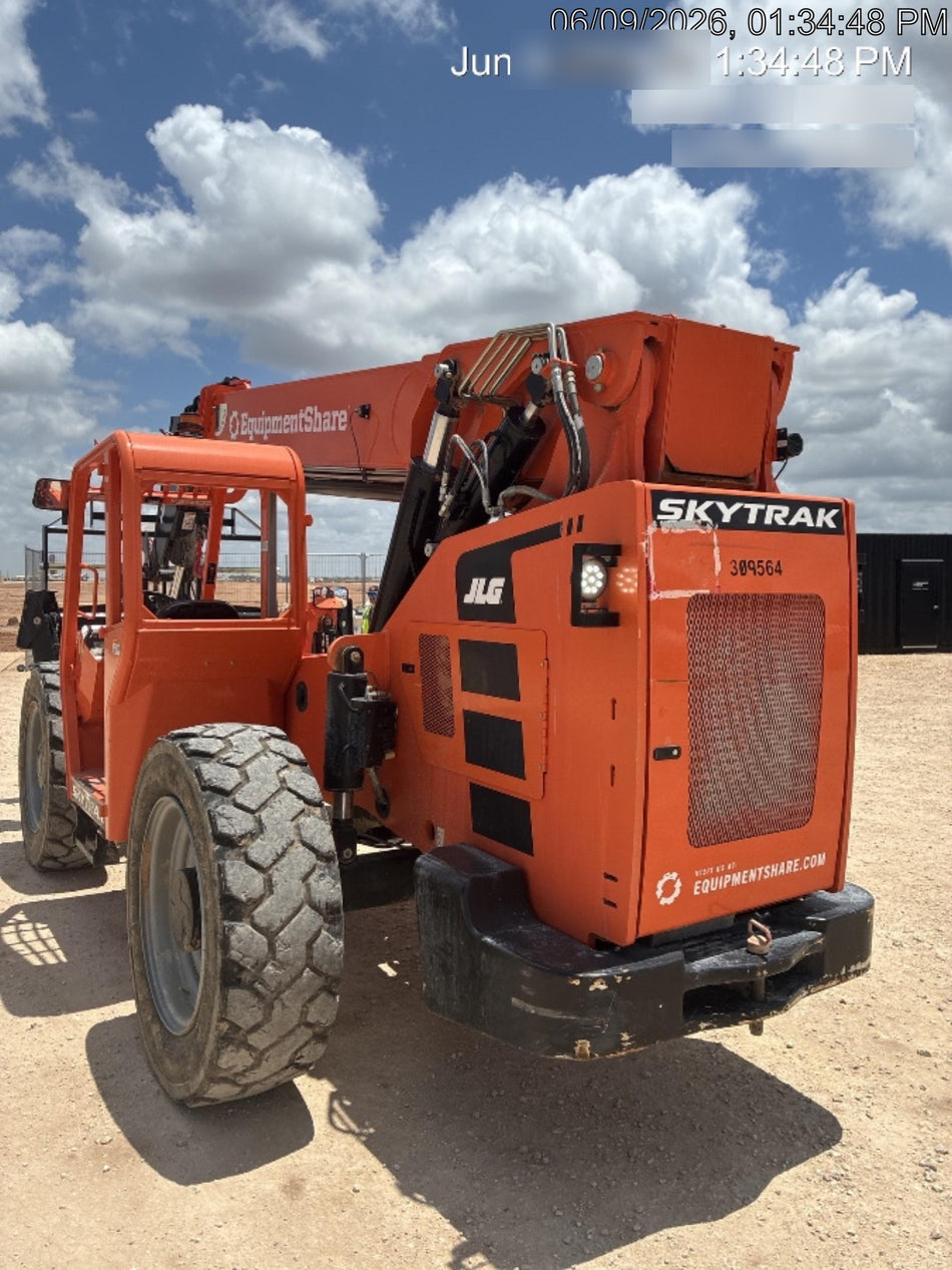 2023 SKYTRAK 12054