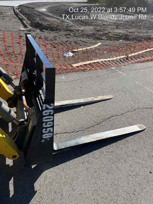 2022 ARROW MATERIAL HANDLING 48" Pallet Forks - Arrow