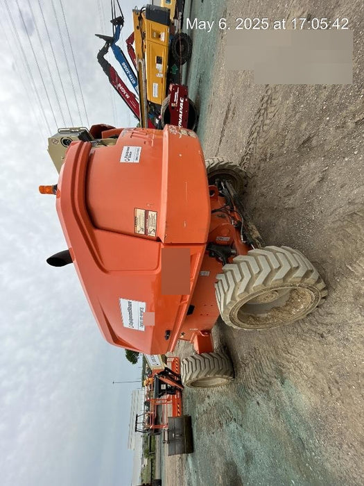 2019 JLG 660SJ