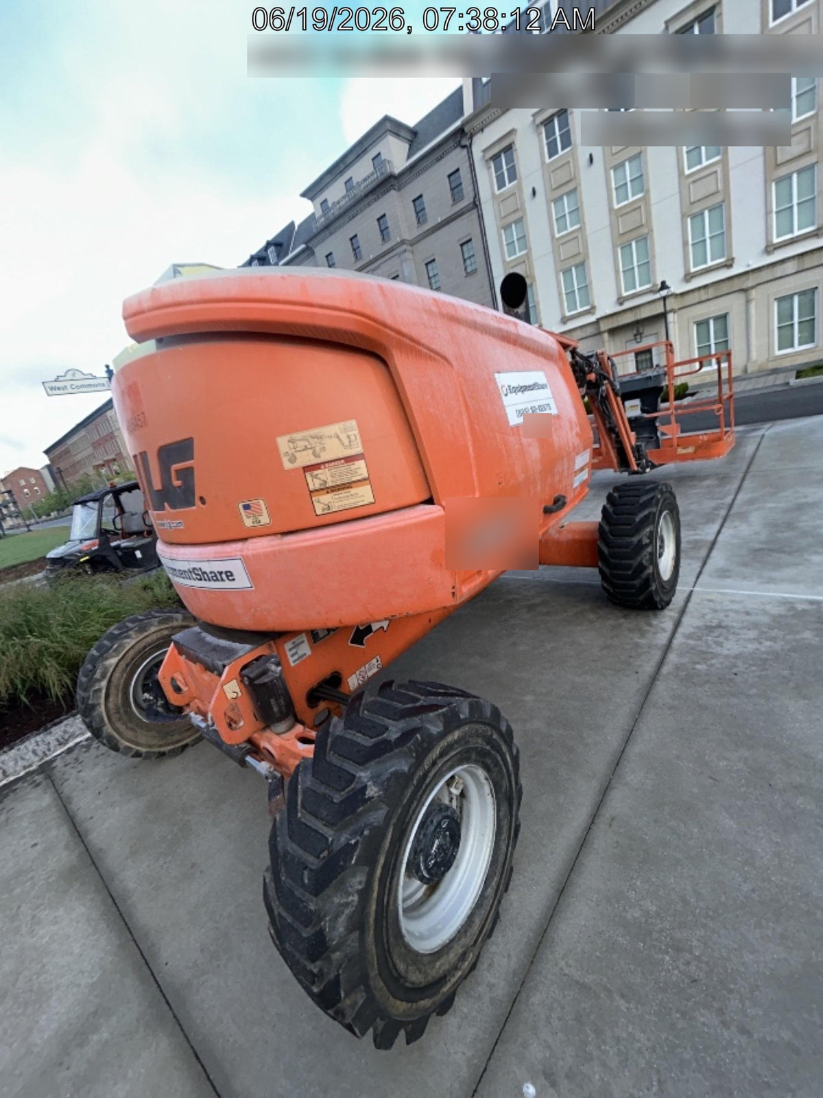 2019 JLG 450AJ