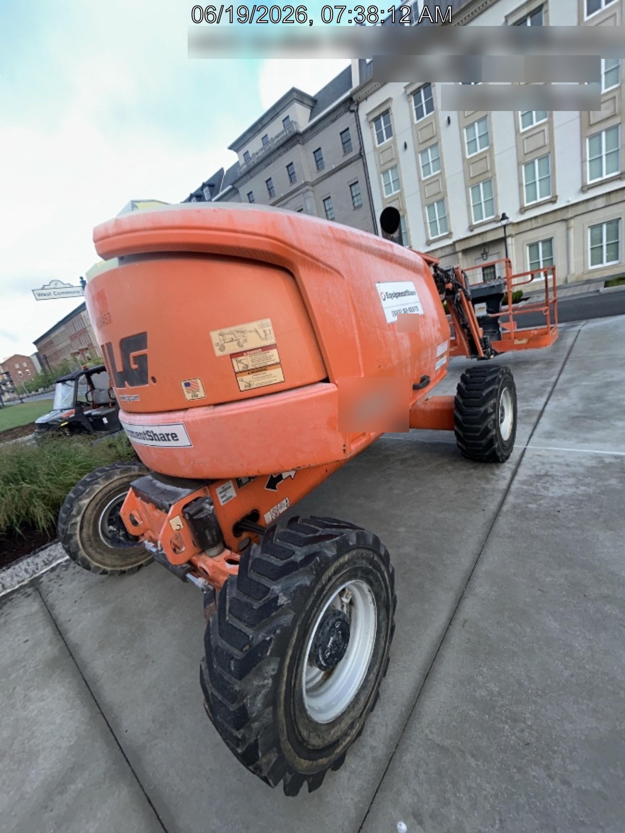 2019 JLG 450AJ