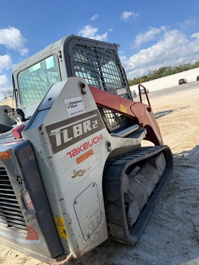 2022 TAKEUCHI TL8R2-CR