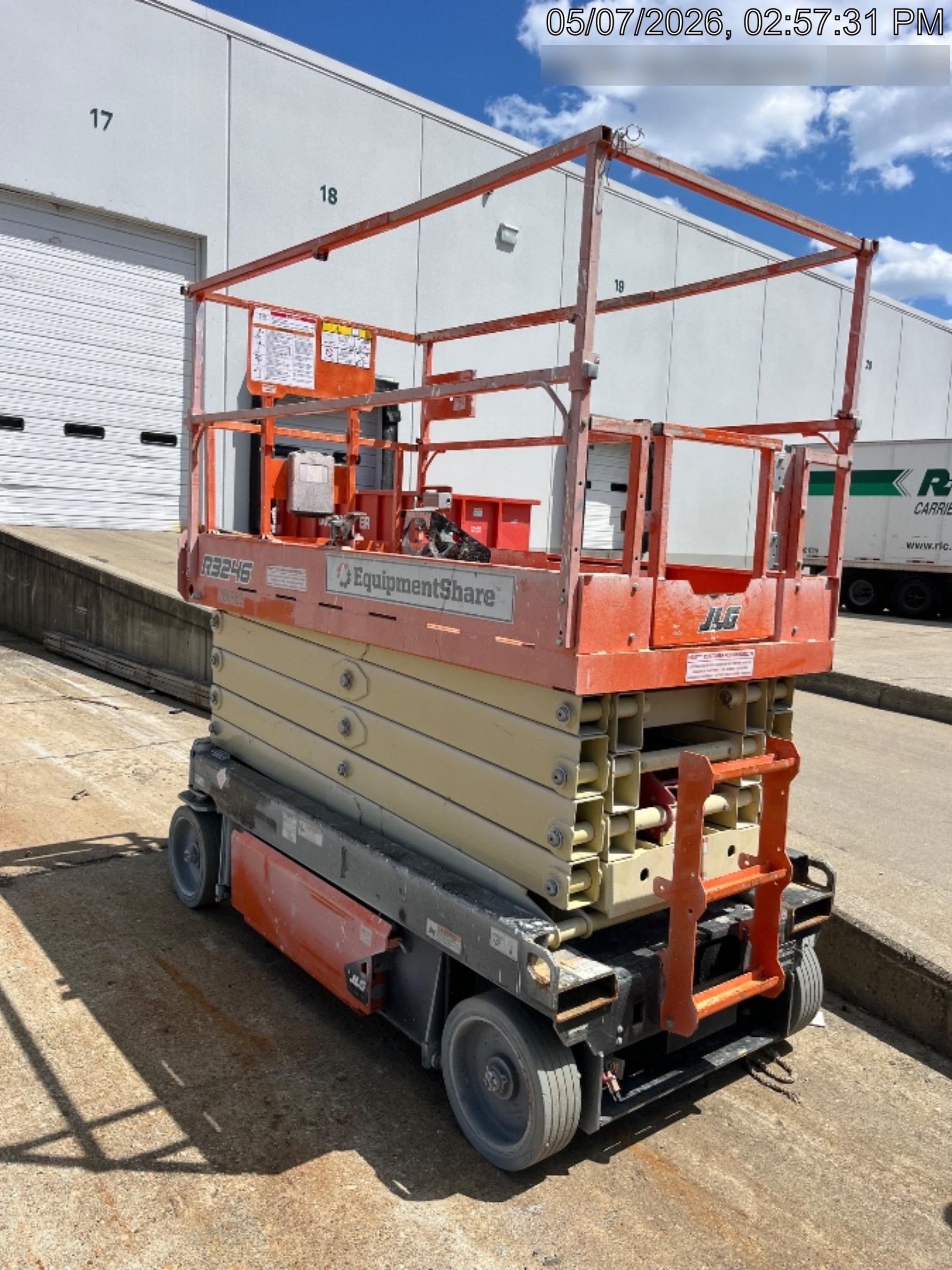 2022 JLG R3246