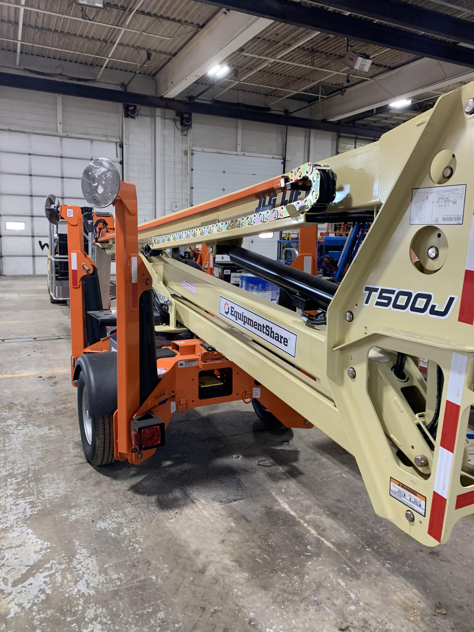 2021 JLG T500J