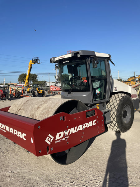 2023 DYNAPAC CA2500D