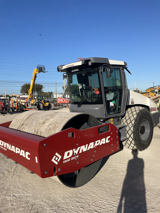 2023 DYNAPAC CA2500D