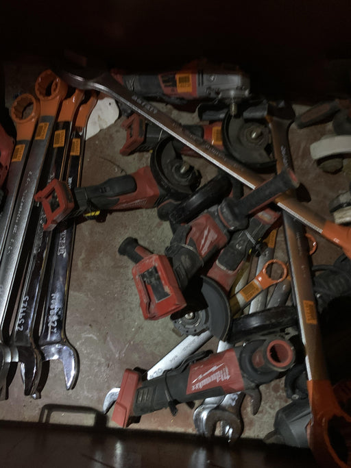 2022 MILWAUKEE 2864-22