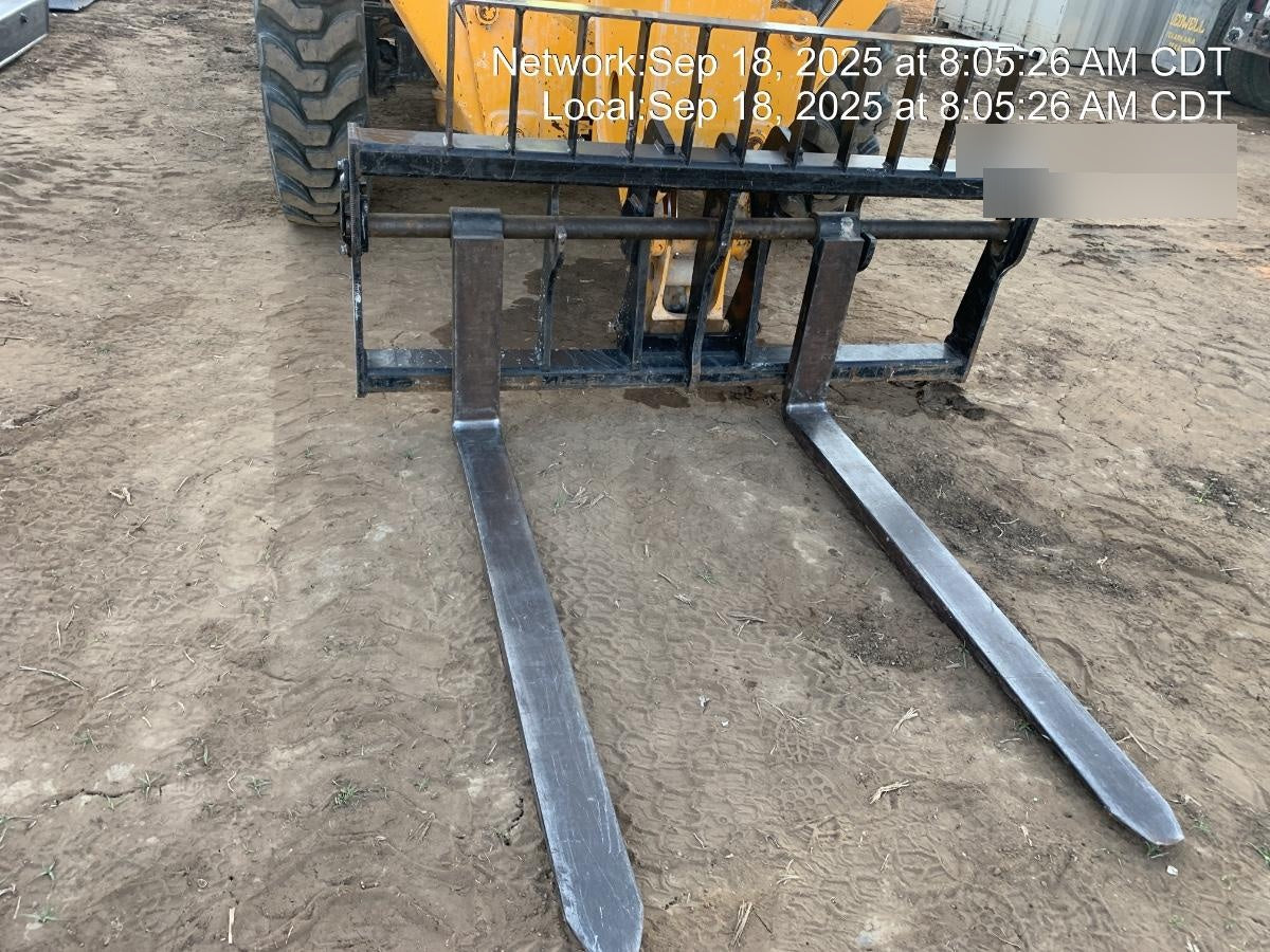 2023 JCB 510-56