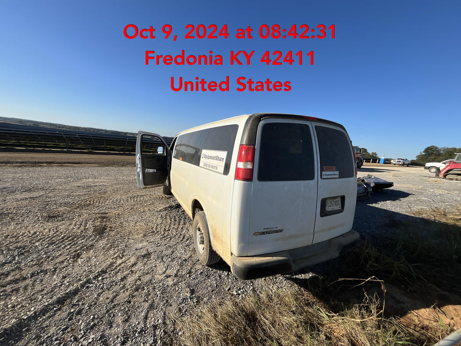 2023 CHEVROLET Express Van - Rental