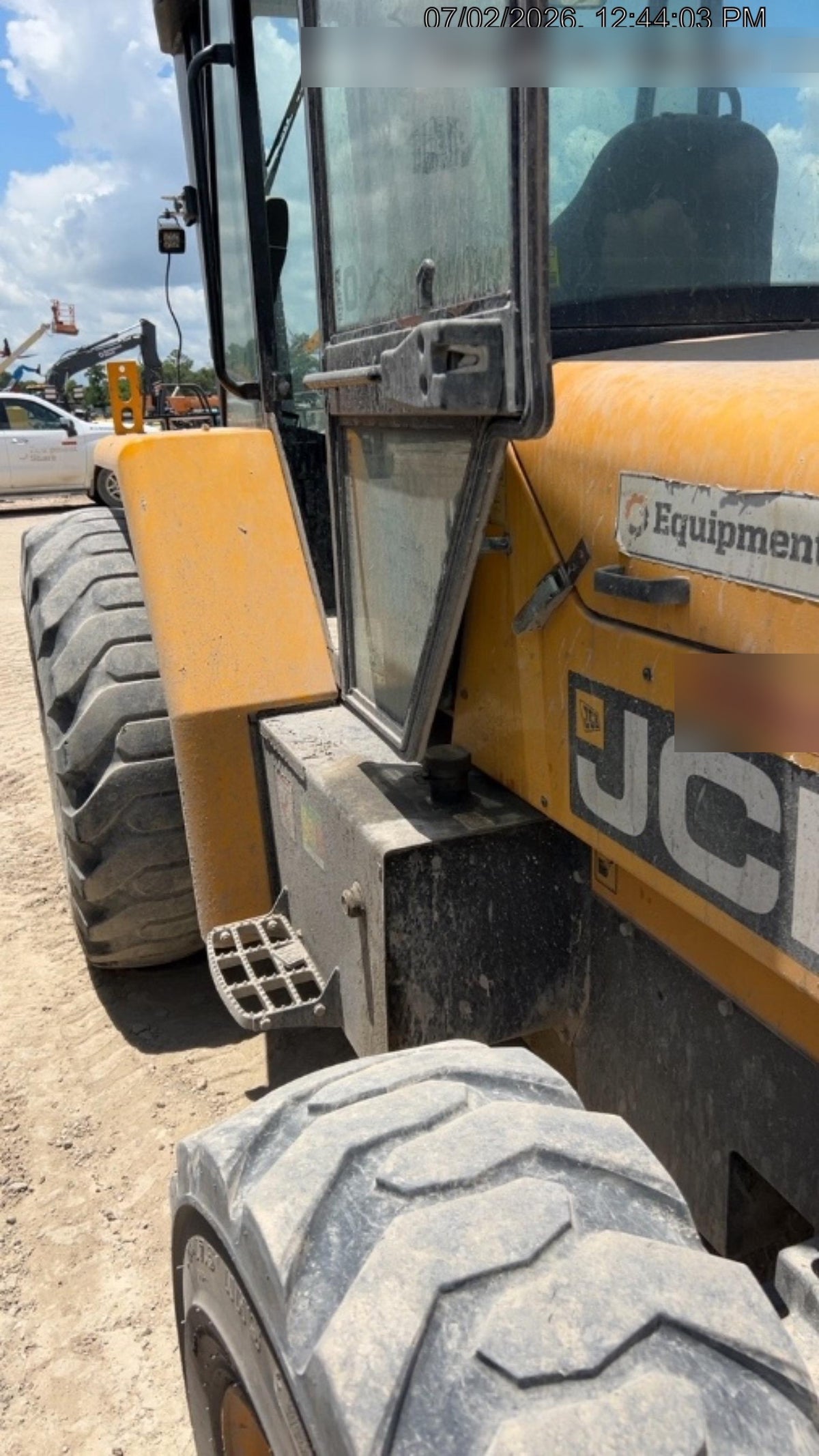 2021 JCB 940-4