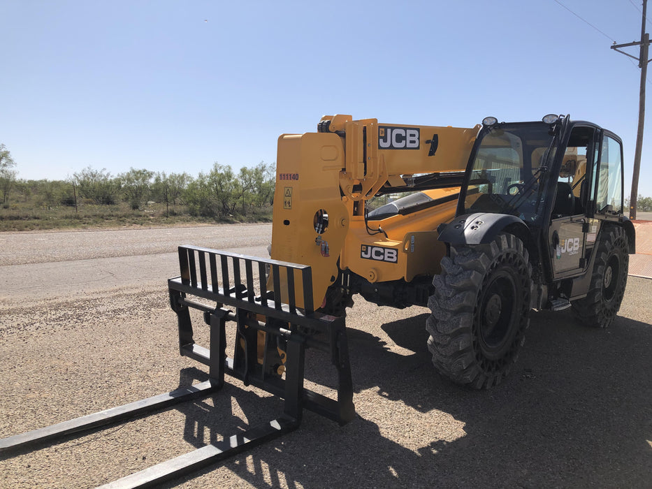2020 JCB 509-42 Cab/Heat/Air, Solid Tires, Work Lights, Beacon, Aux Hydraulics, Back up Alarm, Lifting Eye, ES Decals