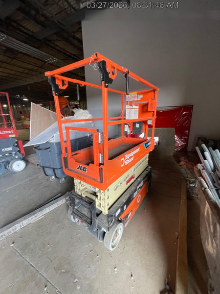 2025 JLG ES1932