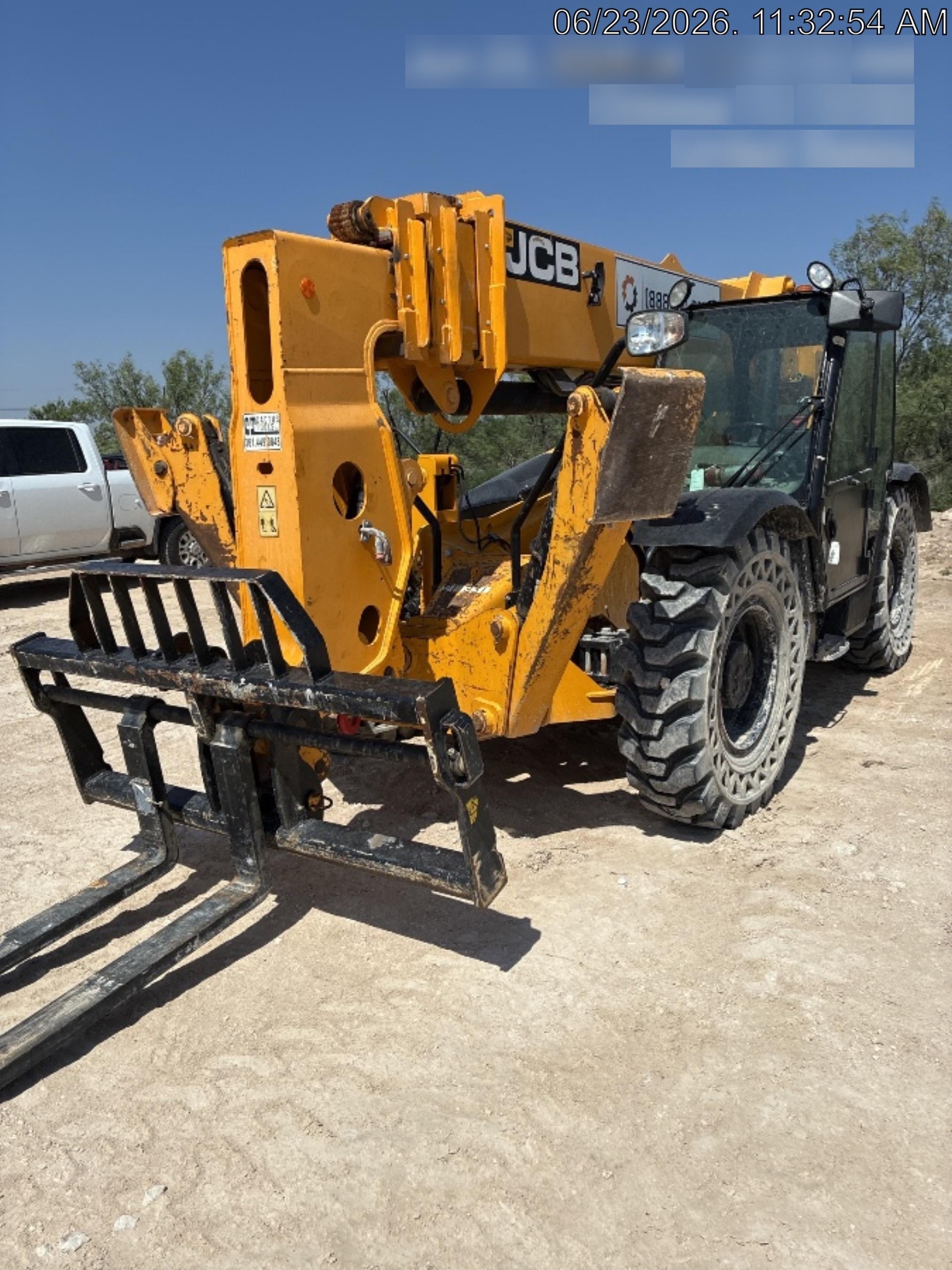 2022 JCB 512-56