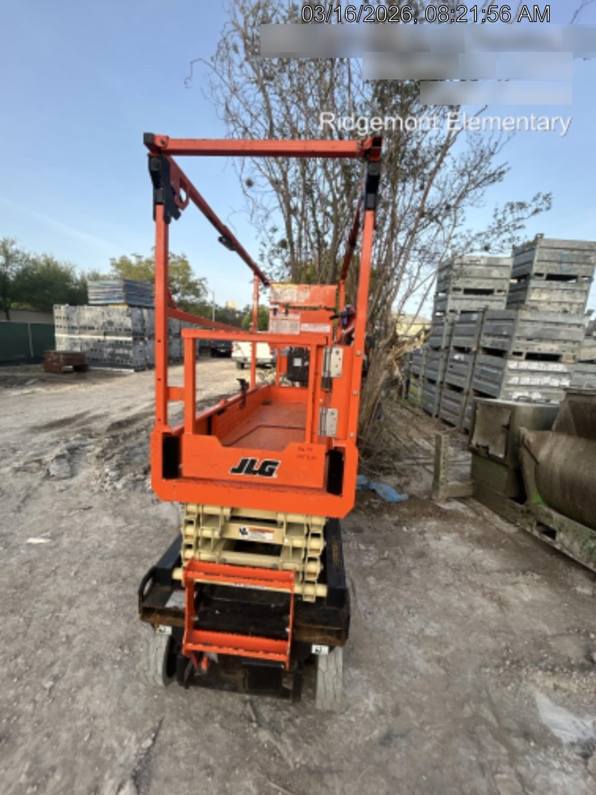 2022 JLG ES1932