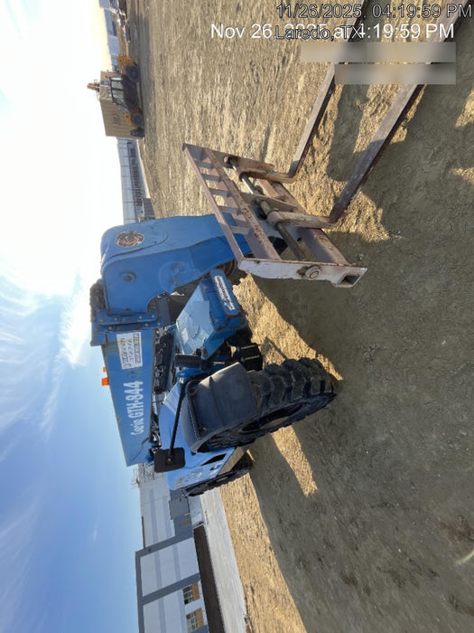 2018 Genie GTH-844 Genie GTH-844 w/ROPS, Work Lights, Solid Tires, RH Cab Mesh, Beacon, 60" Carriage and Forks