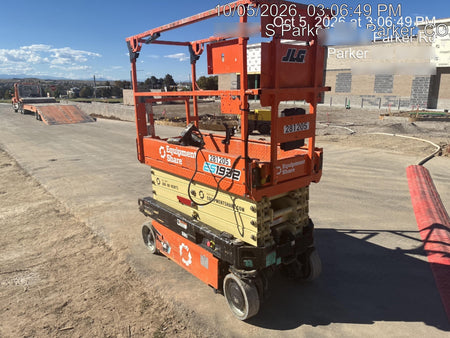 2022 JLG ES1932