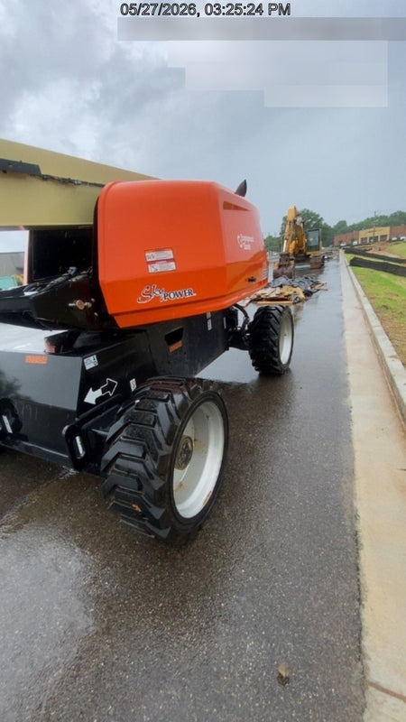 2025 JLG 660SJ