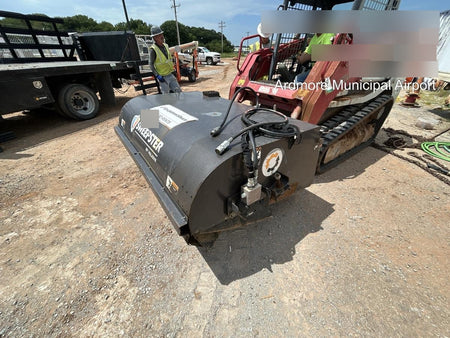 2019 PALADIN Sweepster SB72
