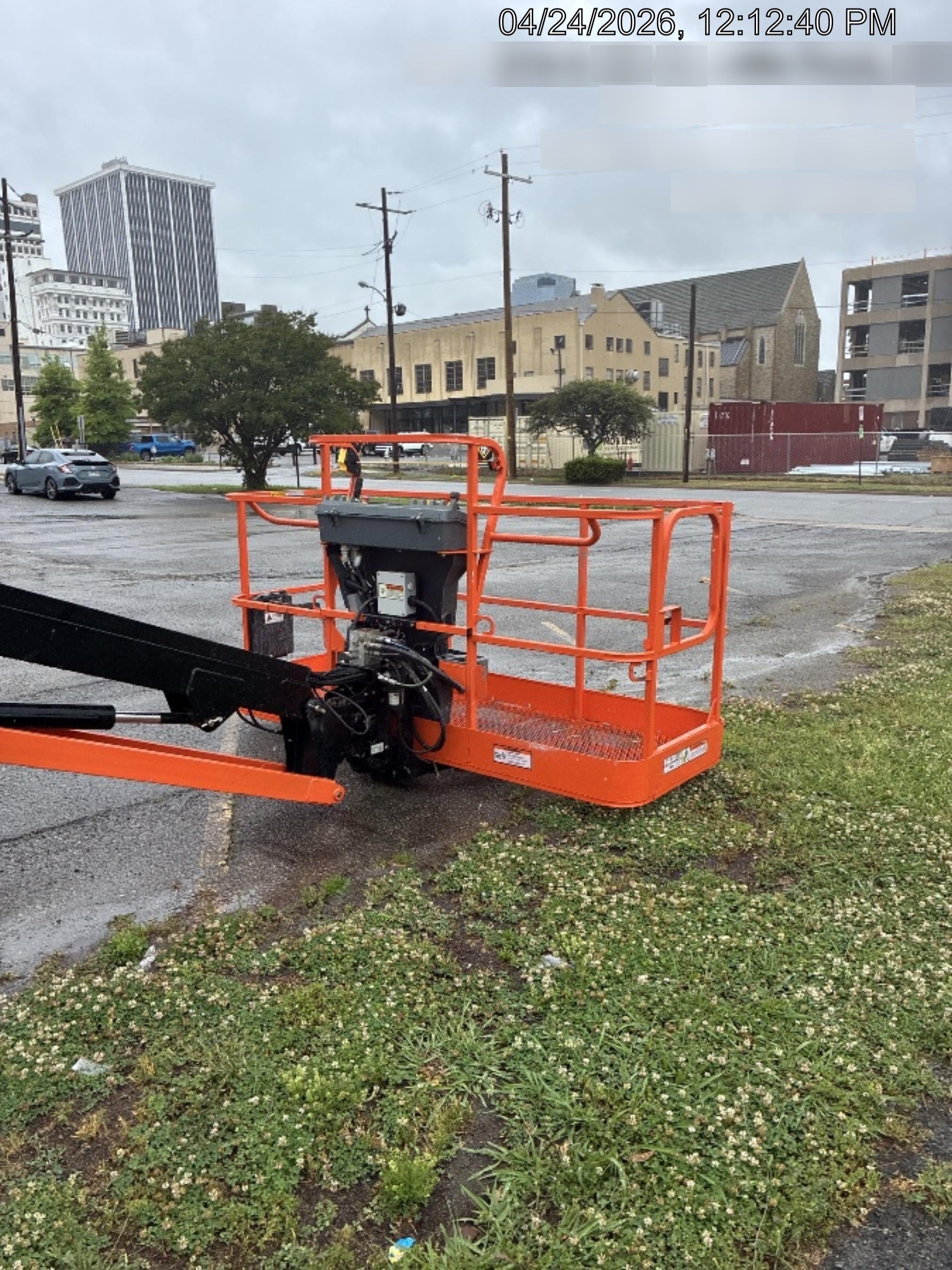 2023 JLG 660SJ