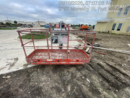 2018 Skyjack SJ86T Skyjack SJ86T w/Diesel Engine, Foam Filled Tires, Flashing Beacon, Glazier Kit
