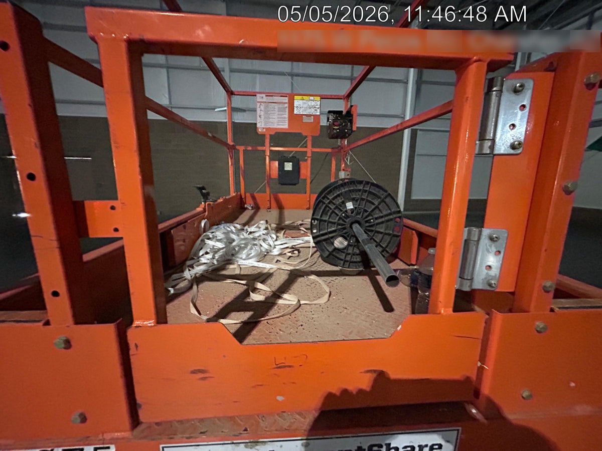 2022 JLG R3246