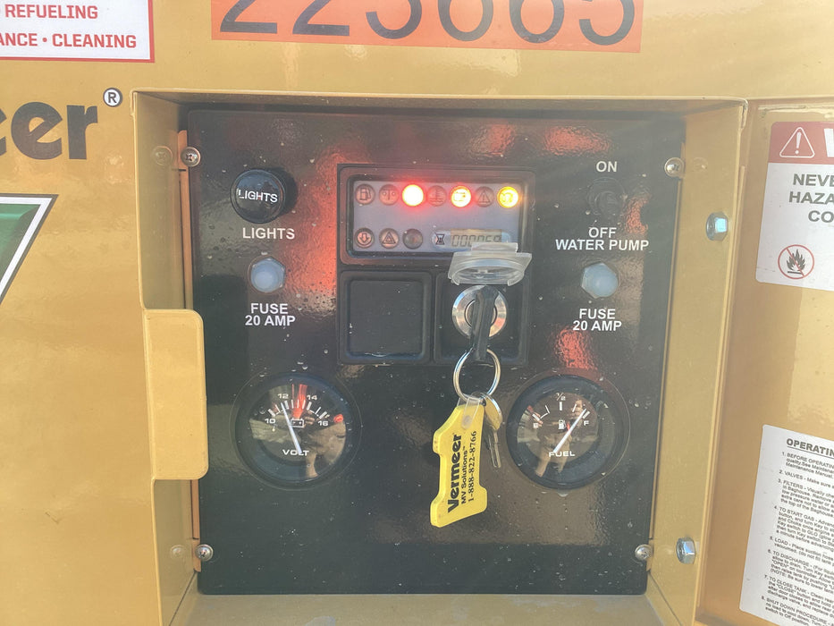 2023 Vac-Tron LP573XDT T4 Koehler Diesel Engine, 500 Gallon Debris Tank, x2 100 Gallon Water Tanks