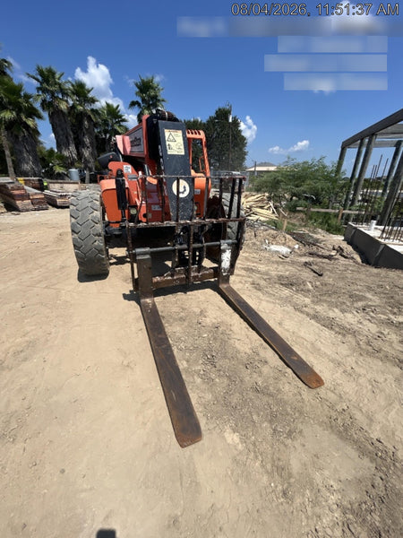2021 SKYTRAK 8042