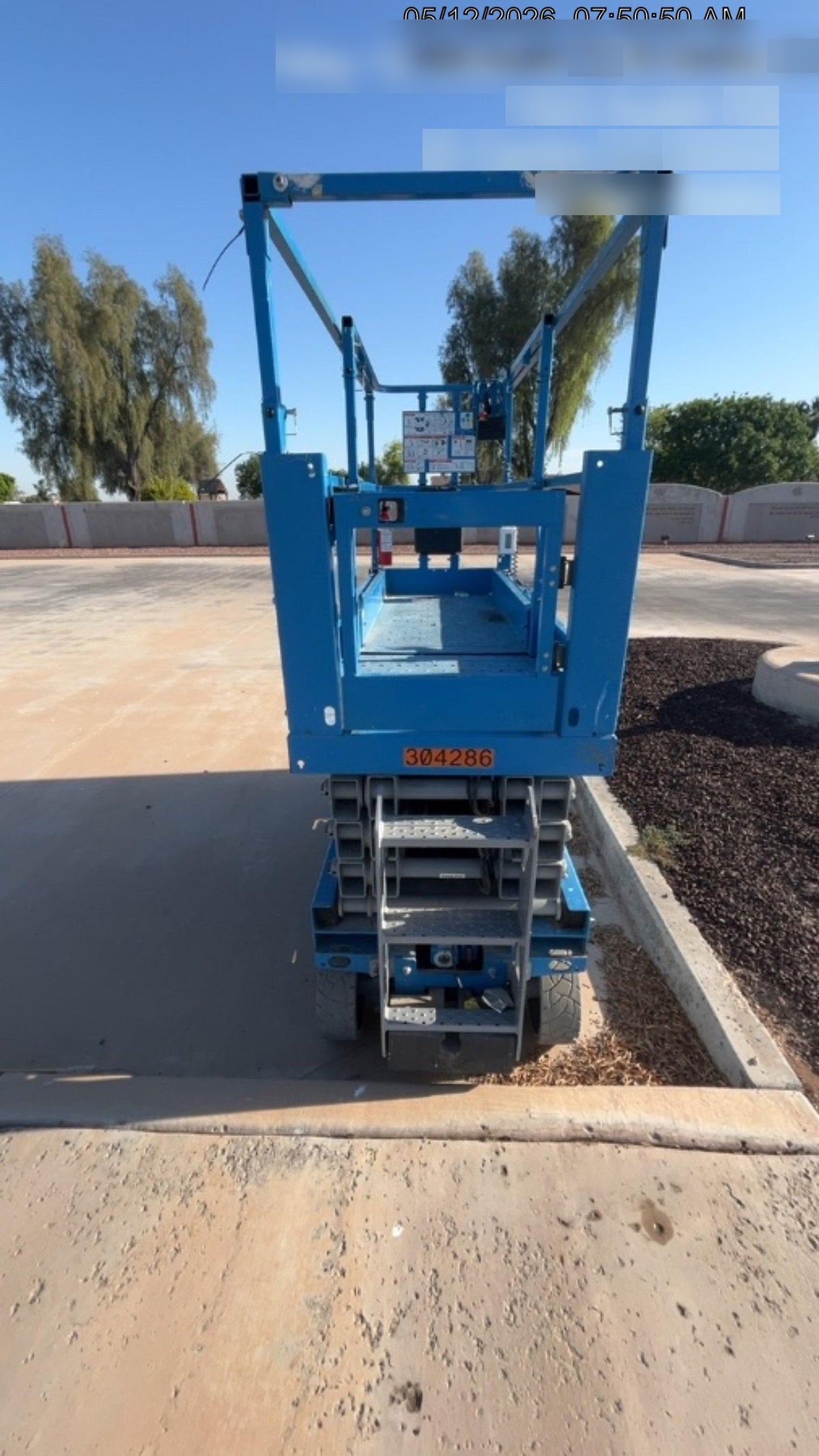 2023 GENIE GS-2632