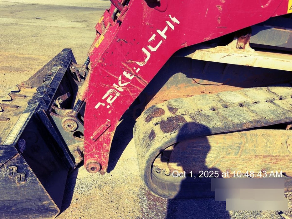 2019 TAKEUCHI TL10V2-R
