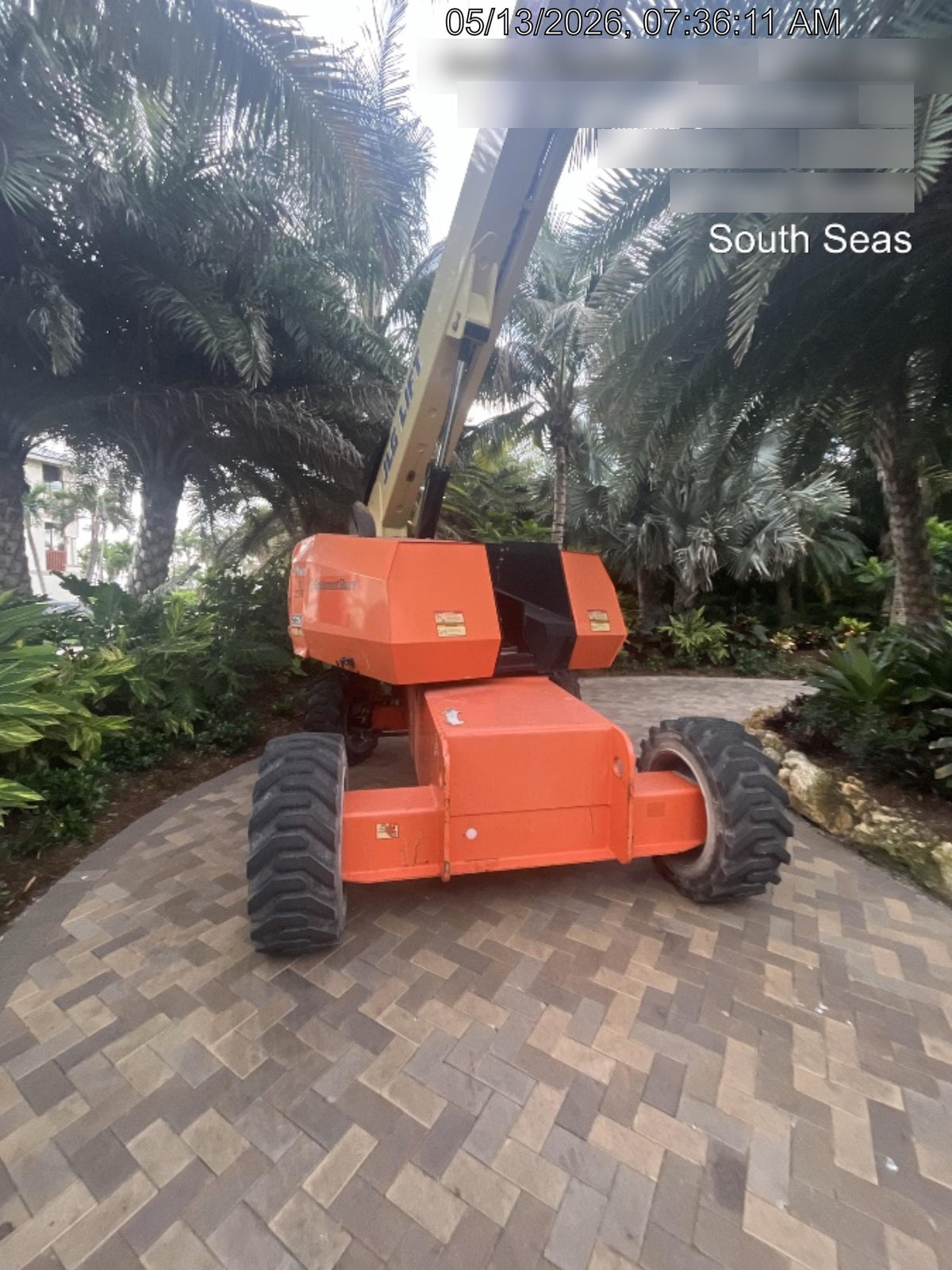 2016 JLG 660SJ