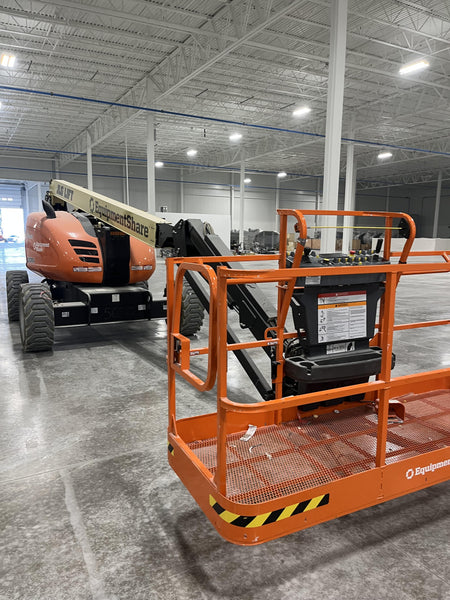 2023 JLG 600AJ