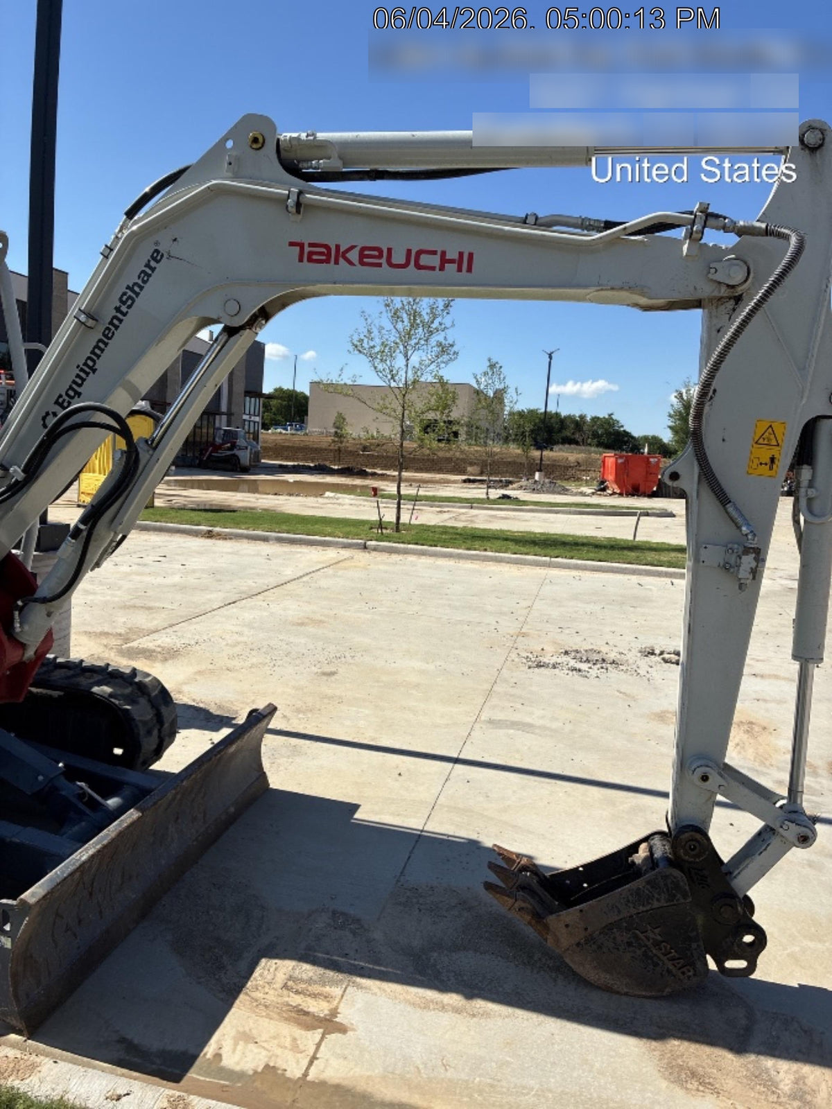 2025 TAKEUCHI TB250-2R