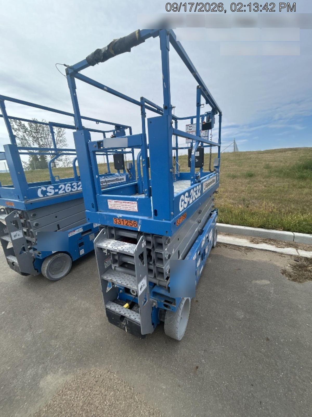 2023 GENIE GS-2632
