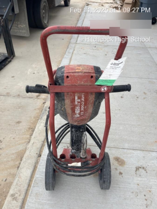 2020 HILTI TE 3000-AVR