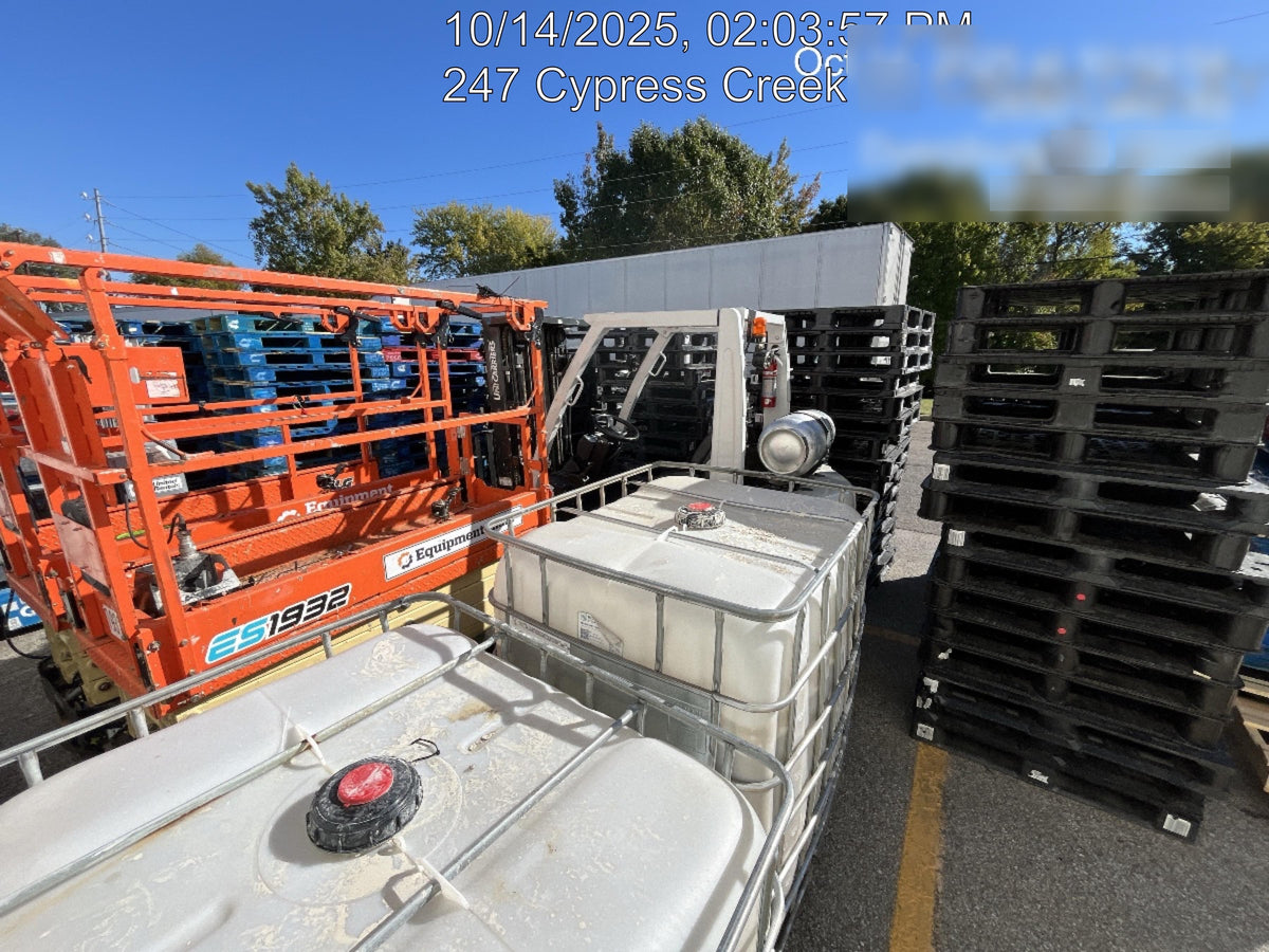 2021 JLG ES1932