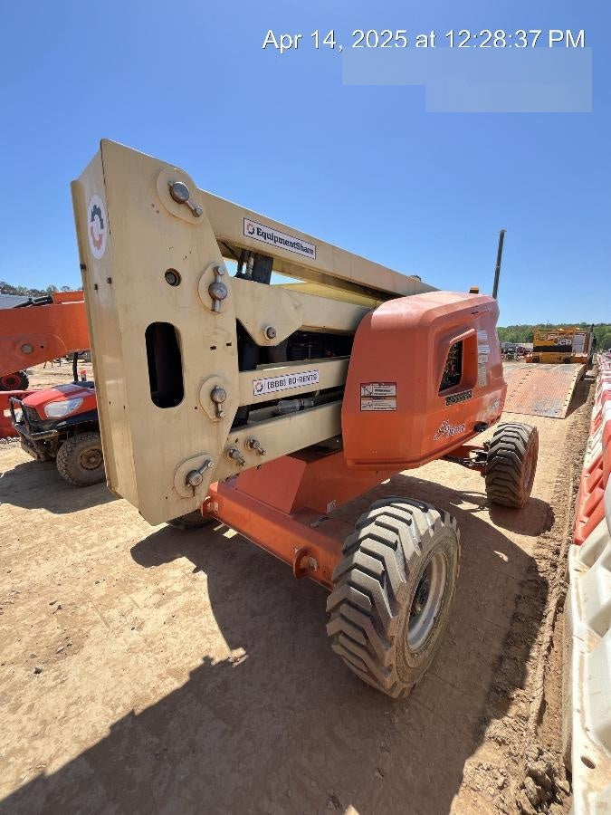 2020 JLG 450AJ