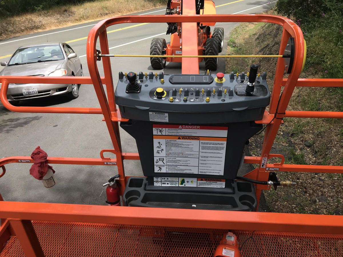 2022 JLG 1350SJP