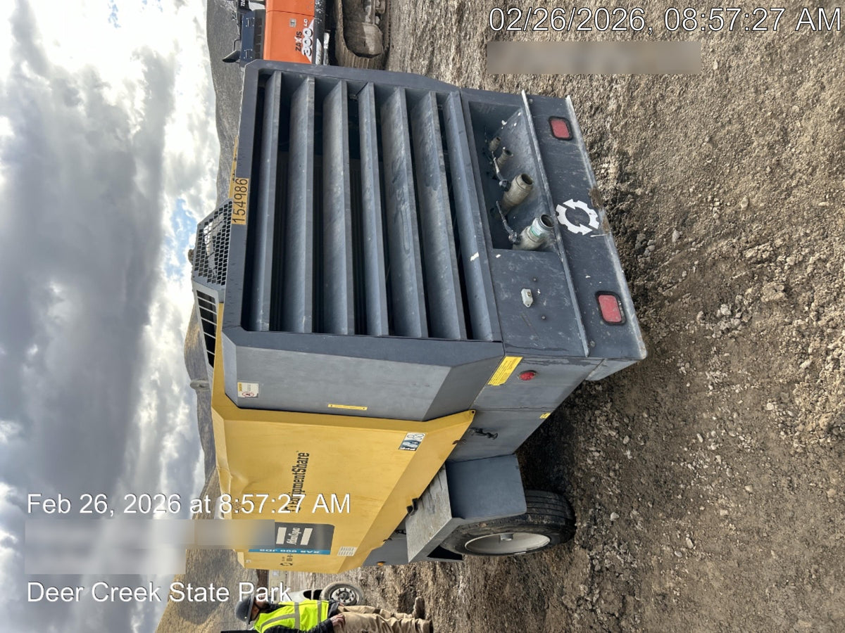 2021 ATLAS COPCO XAS 900