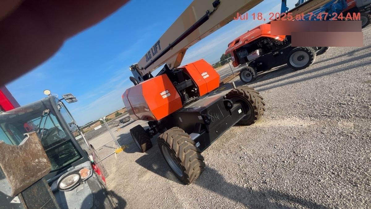2025 JLG 860SJ