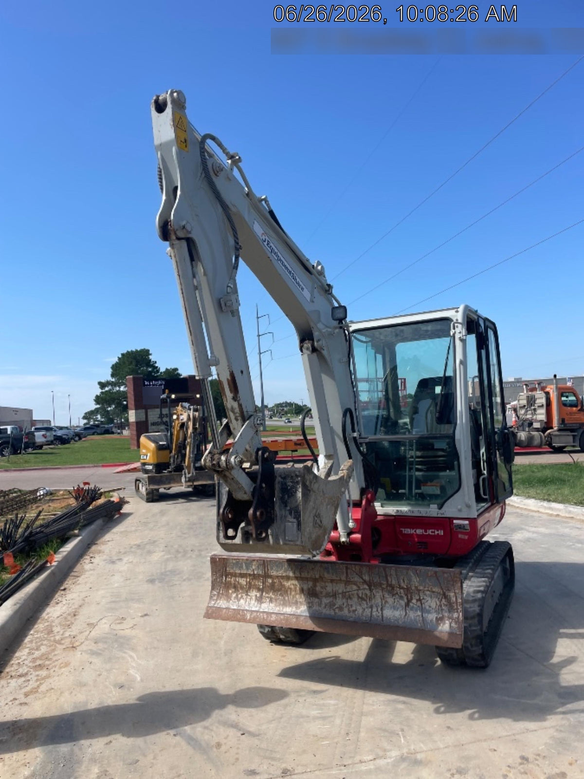 2024 TAKEUCHI TB235-2CR
