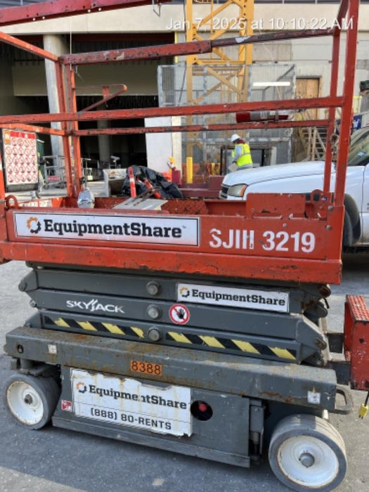 2018 SKYJACK SJIII-3219