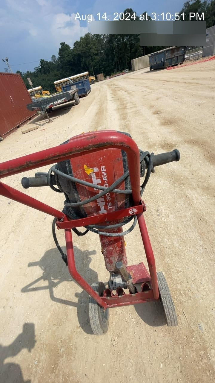 2021 HILTI TE 3000-AVR