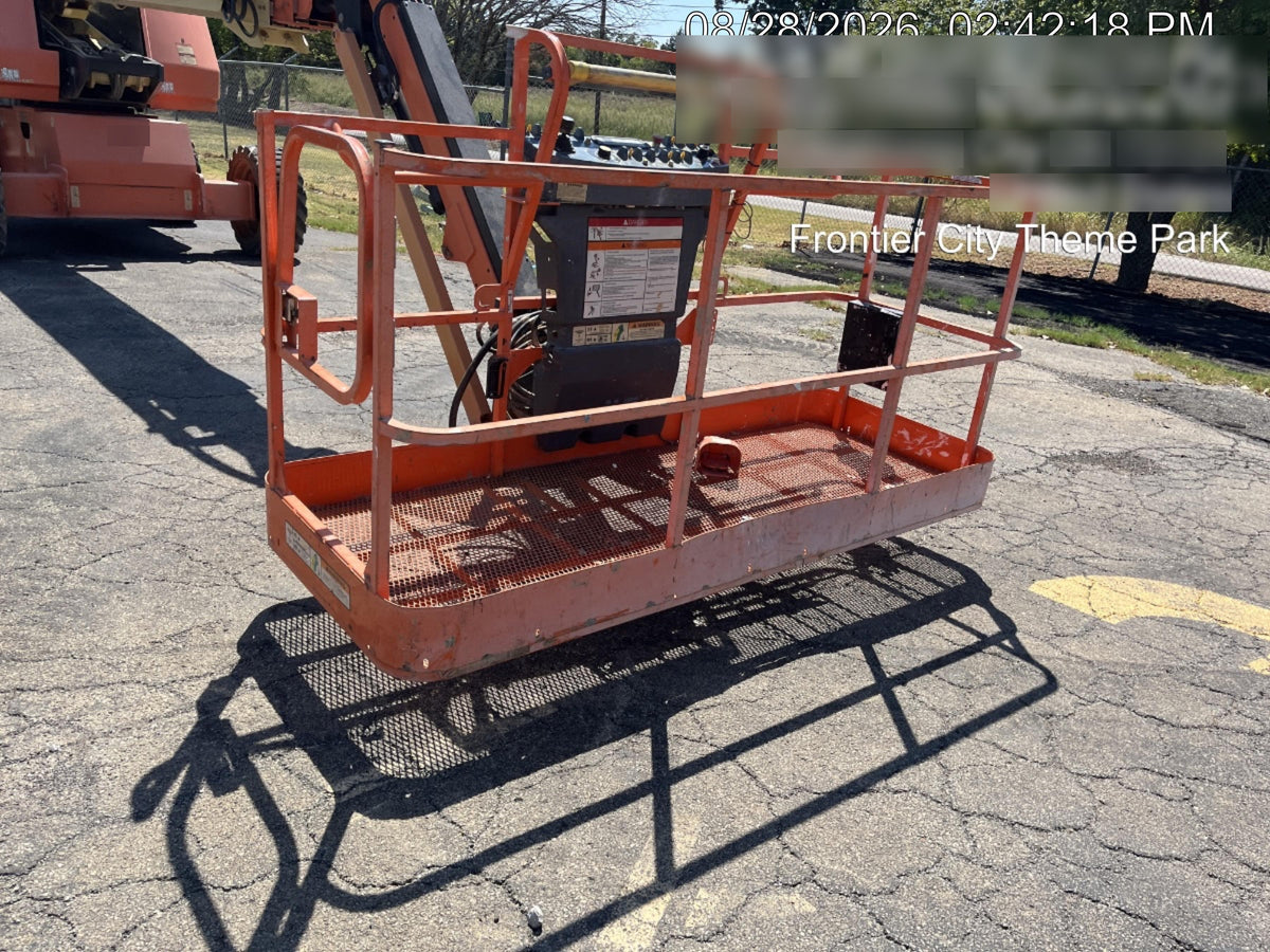 2018 JLG 660SJ
