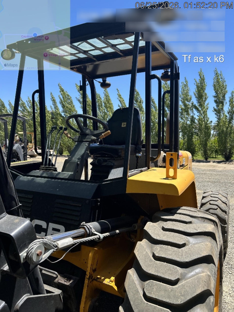 2023 CASE 588H