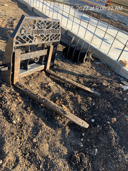 2021 PALADIN 48" Pallet Forks - Paladin