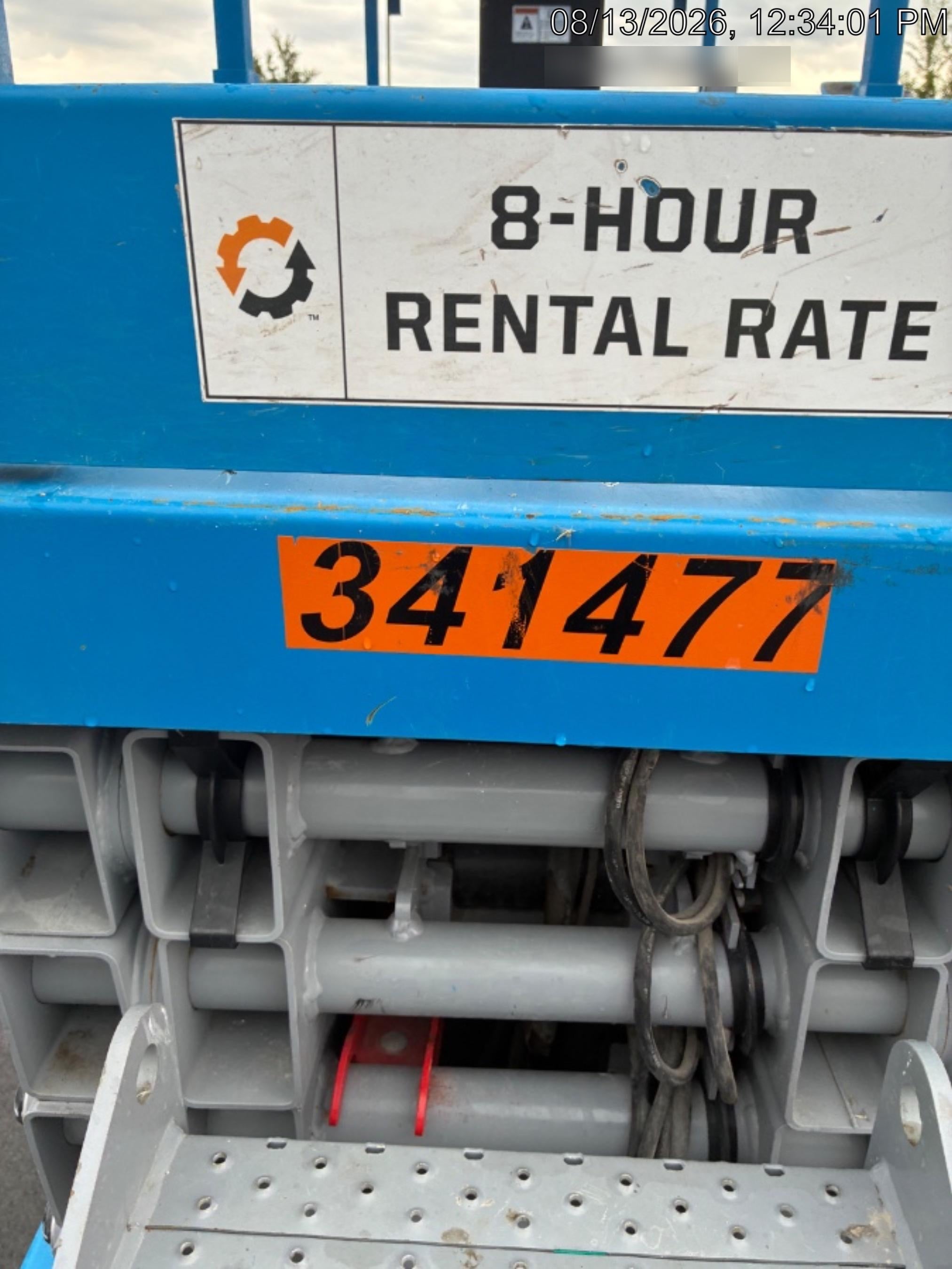 2023 GENIE GS-3232